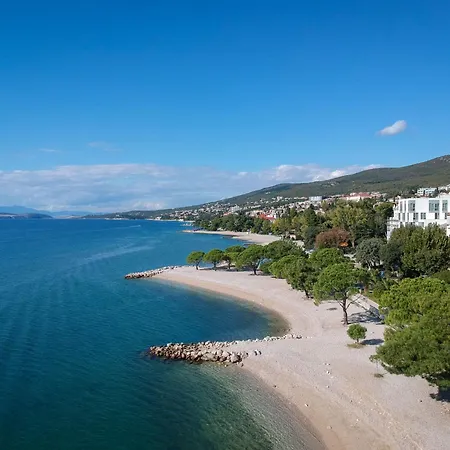 In Mit Terrasse Und Grill By Interhome Apartament Crikvenica