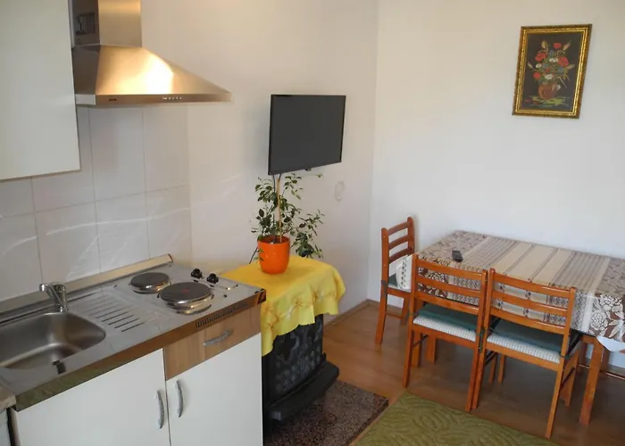 In Mit Terrasse Und Grill By Interhome Apartment